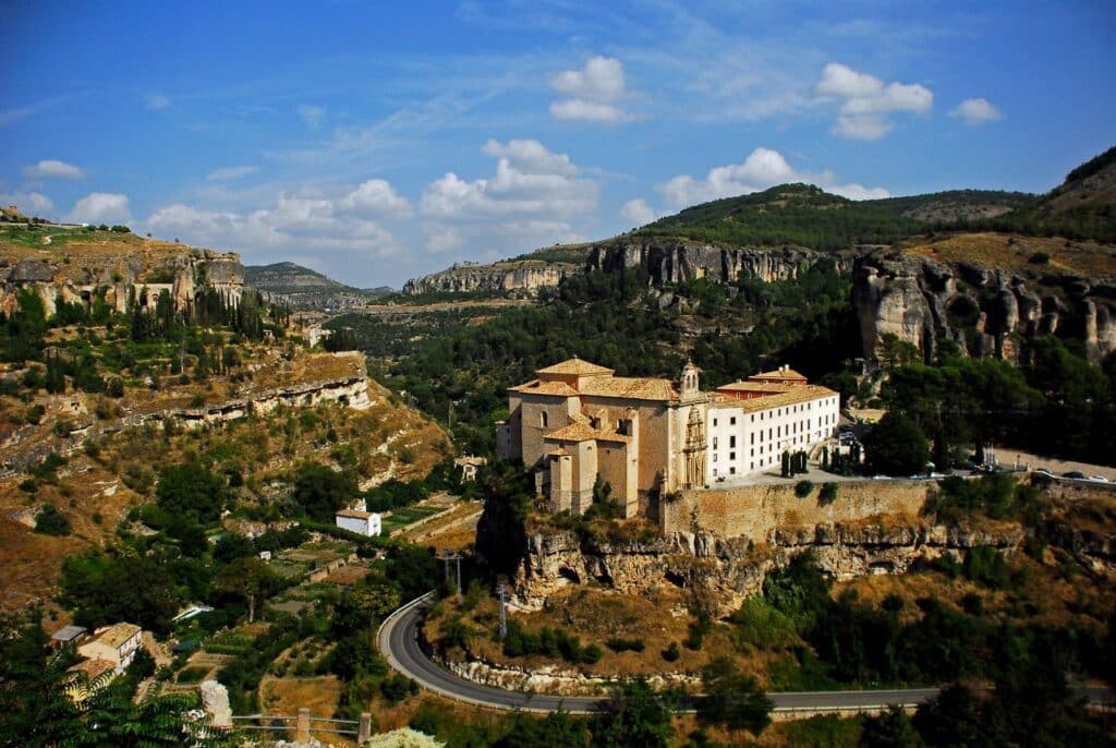 que ver en cuenca