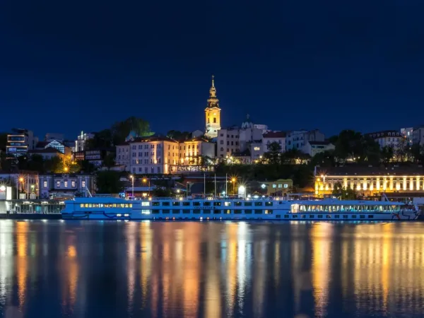 🤩¡Descubre el encanto de Belgrado desde el Hotel Omia! 🌟🏨