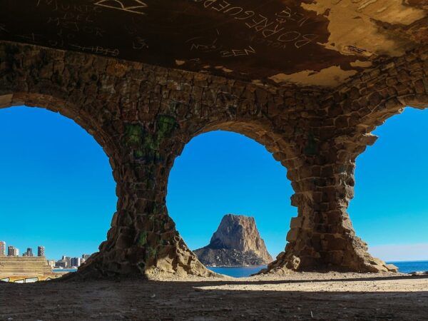 🌊🏖️ ¡Disfruta de una escapada relajante en la Costa Blanca!